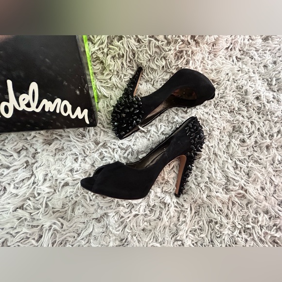Black suede spiked studded Sam Edelman heels, Size 9 - Picture 2 of 16